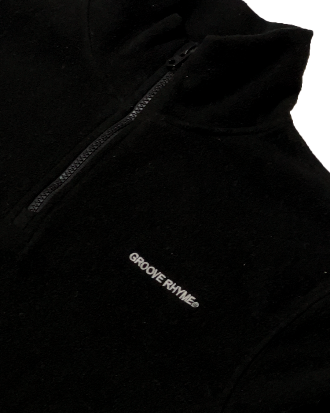 GROOVE RHYME SWEATSHIRT